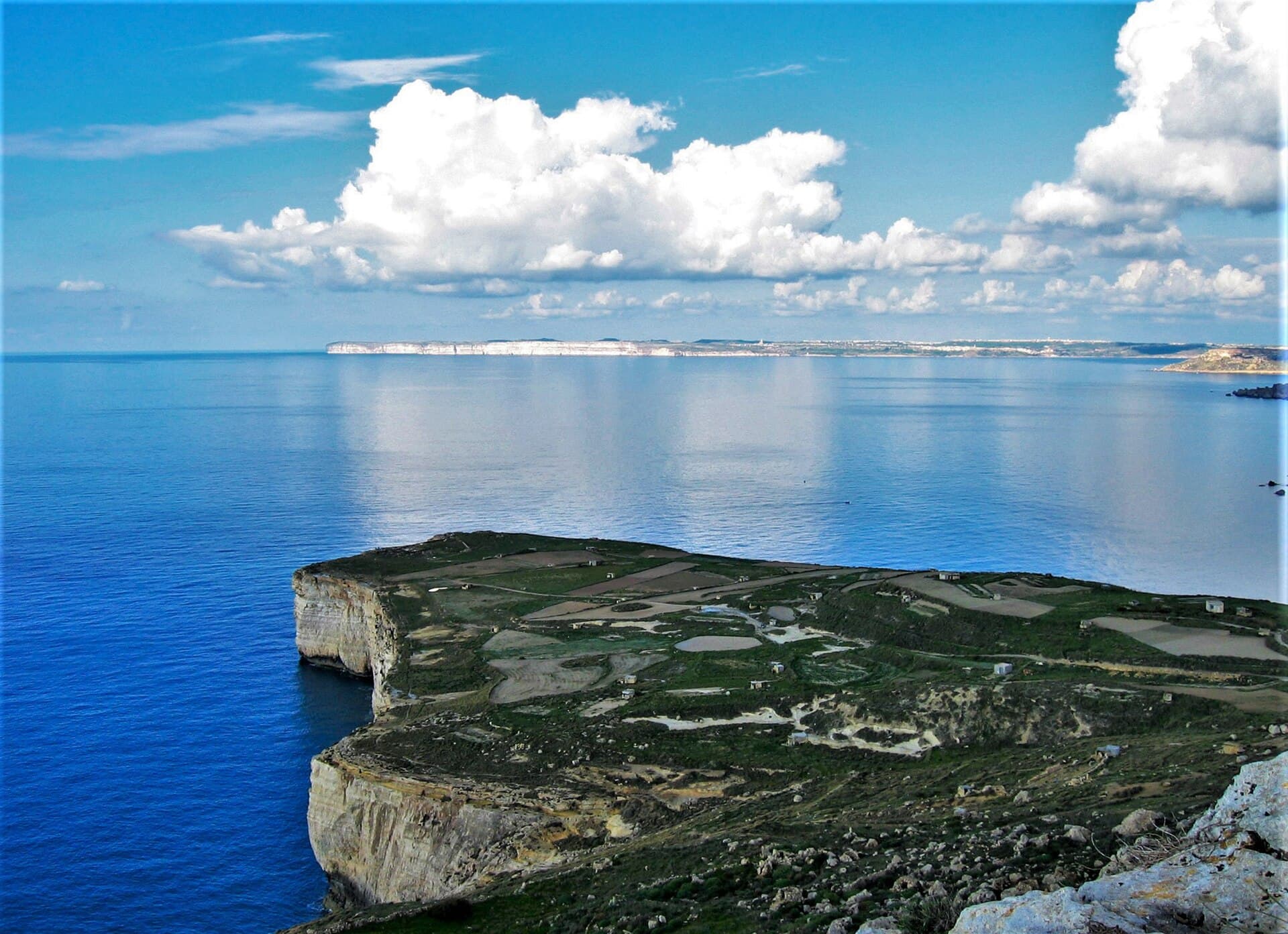 Ras ir Rahab Cave dive site, Ras ir-Raħeb, Malta