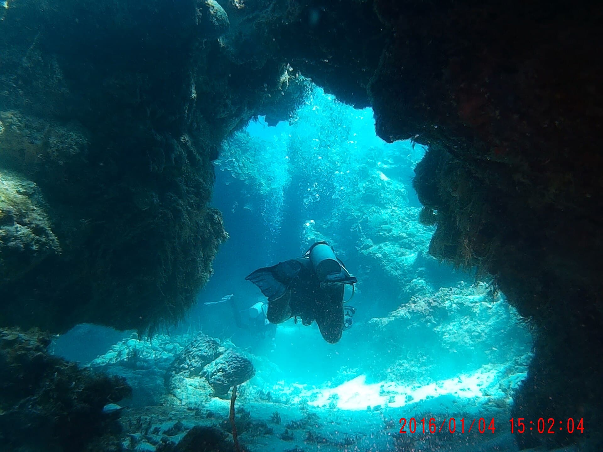 Swim-through on Palancar Reef, Cozumel